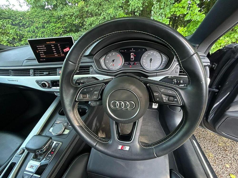 Used Audi S5 RE68LDC 24