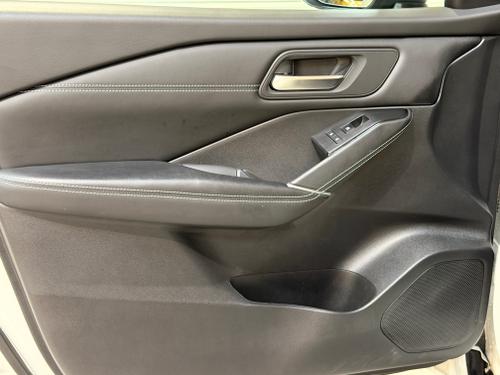 Nissan Qashqai Photo 1dcc8d8d-f5f5-4718-9d9f-b71d55d55873.jpeg