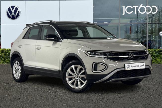 VOLKSWAGEN T-Roc Photo 1