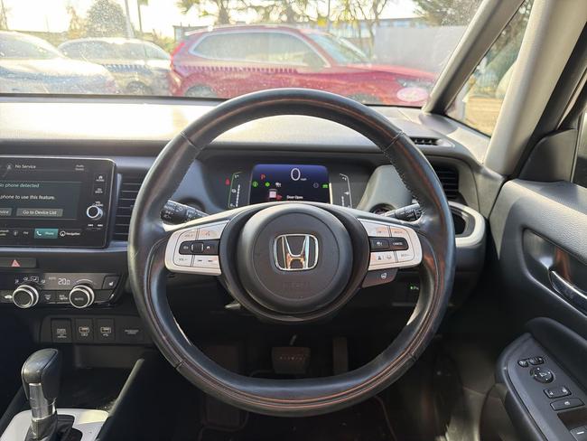 Honda Jazz Photo 1ded6d74-8f85-4c92-9106-eabc4f111a36.jpg
