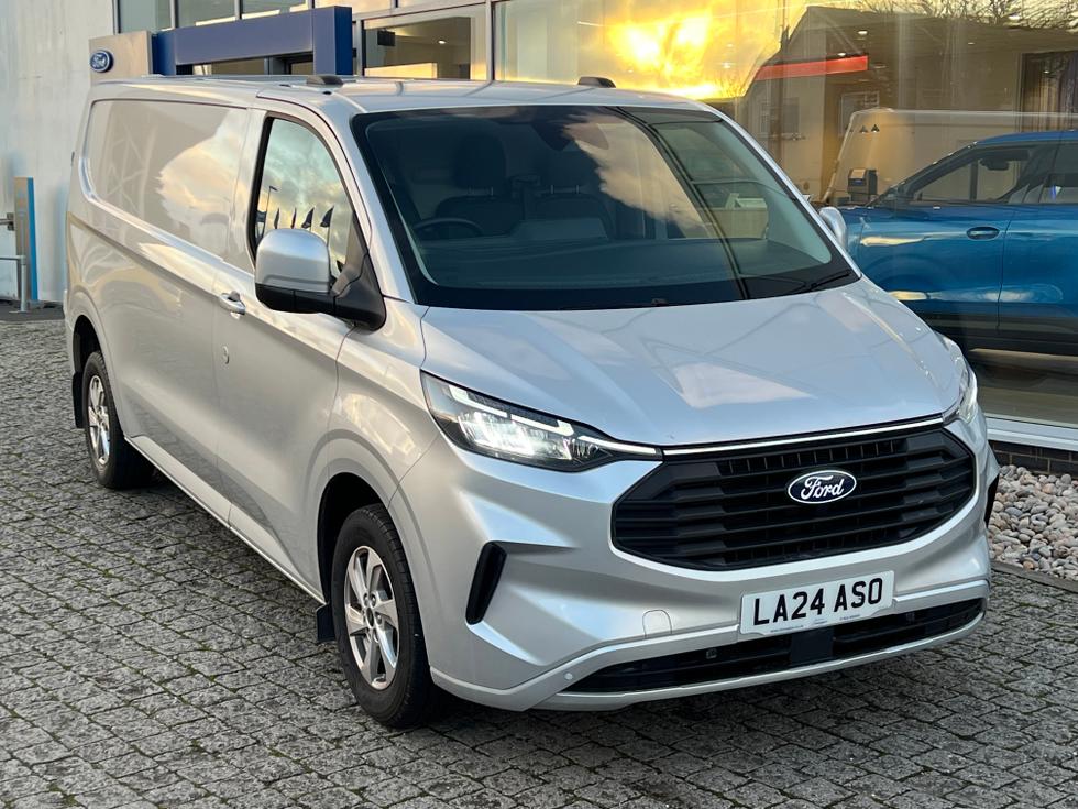 Ford Transit Custom Photo 1dfafcd4-2530-4f4b-a9ce-0f2b4c0a946d.jpeg