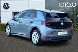 VOLKSWAGEN ID.3 Photo 3