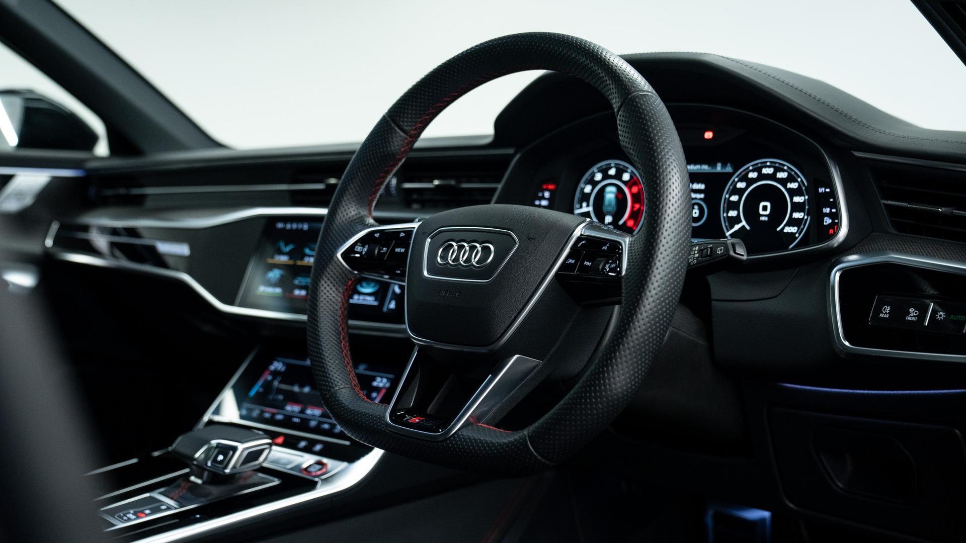 Audi RS6 Avant Photo 1dfea592-5a1d-4752-b239-4a9b2981045c.jpg