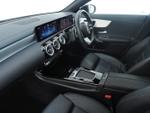 Mercedes-Benz CLA Photo 10