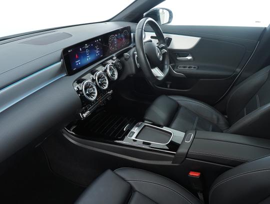 Mercedes-Benz CLA Photo 1e1c4223-258a-40b8-be0b-a9a960cc4ec1.jpg