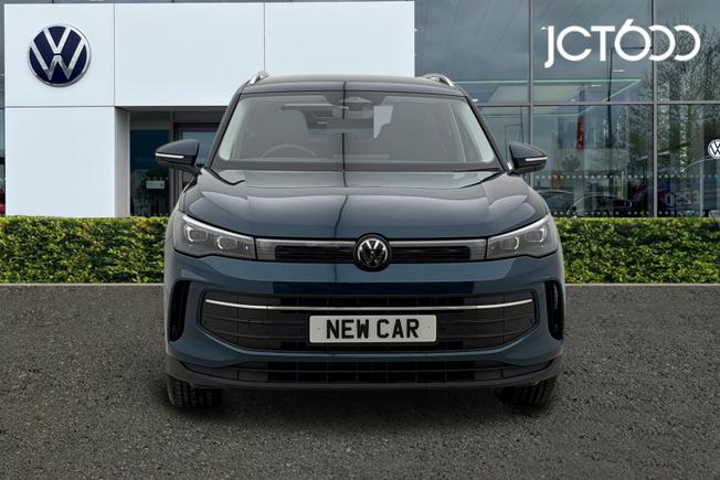 VOLKSWAGEN  Tiguan  Photo 8