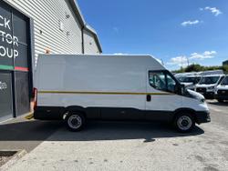 Iveco Daily 35S14 Photo 12