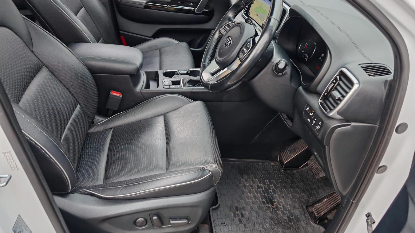 Used Kia Sportage LA69HHC 11