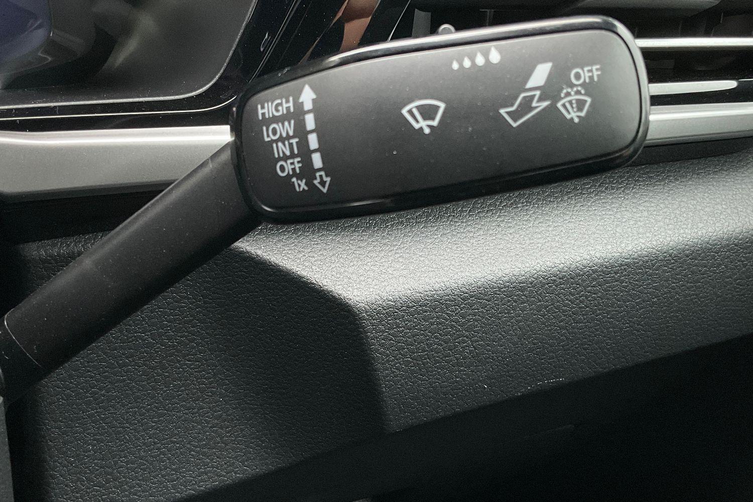 Ford TRANSIT CONNECT Photo 29