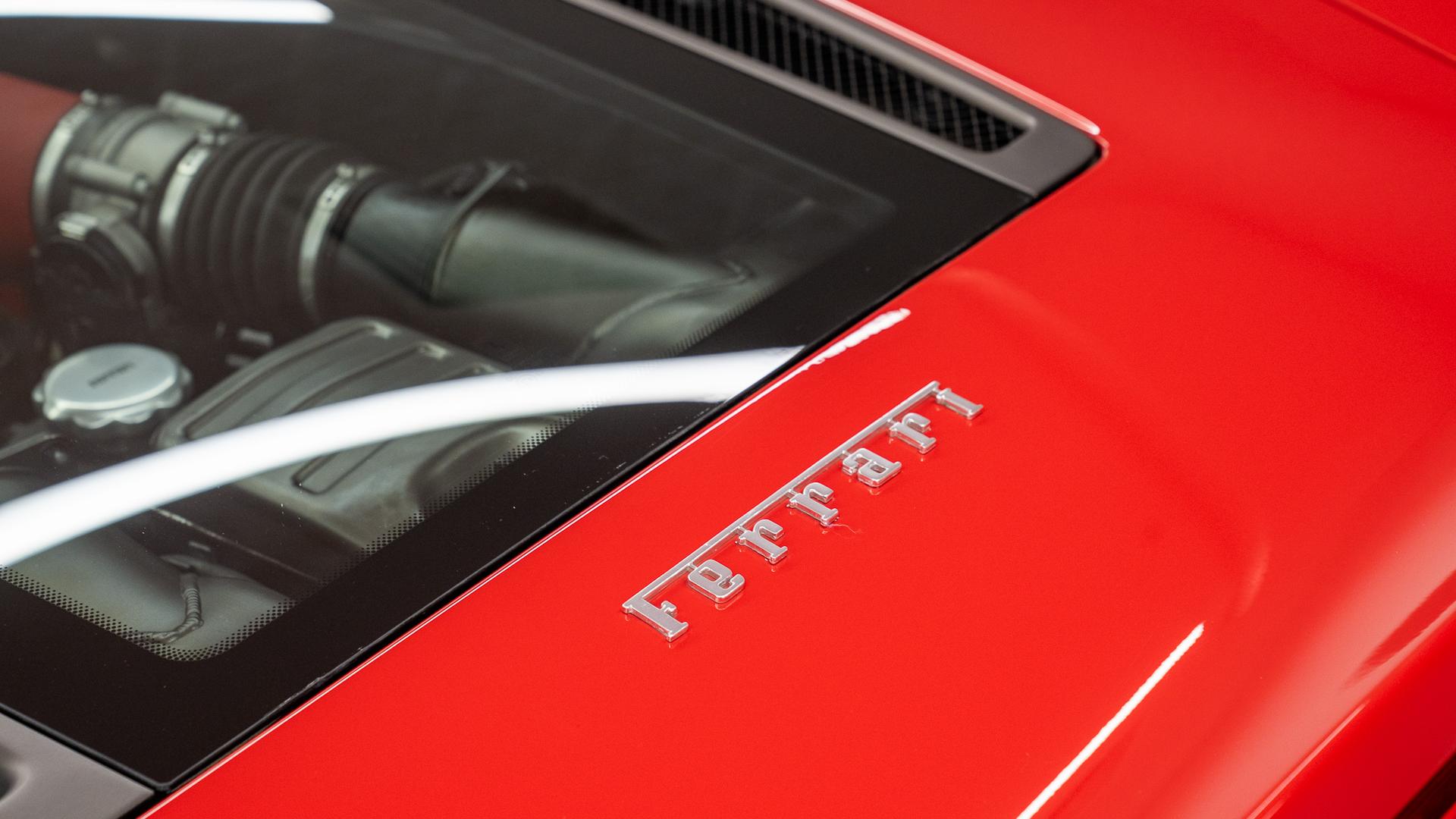Ferrari F430 Photo 1e5c25a6-d271-4e08-bcaf-e2d6ed9e9121.jpg