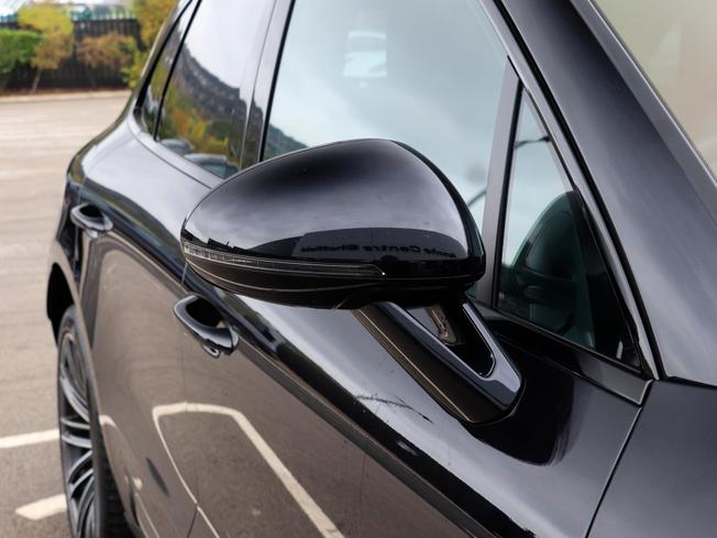 PORSCHE Macan Photo 10