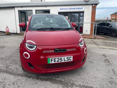 Fiat 500e Photo 1e8566ce-91ac-4e88-8ad3-a295fdcfaa6f.jpeg
