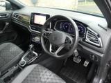 Volkswagen T-Roc Photo 16
