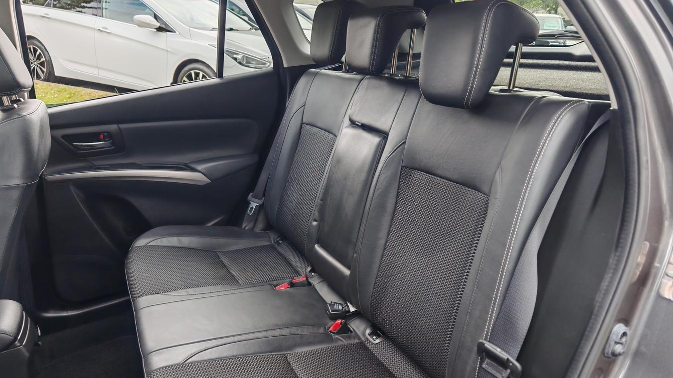 Used Suzuki S-Cross WN72HJG 17