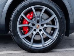 PORSCHE Cayenne Photo 4