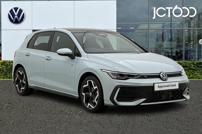 Used 2025 Volkswagen Golf 1.5 TSI R-Line Hatchback 5dr Petrol Manual Euro 6 (s/s) (150 ps) Blue at JCT600