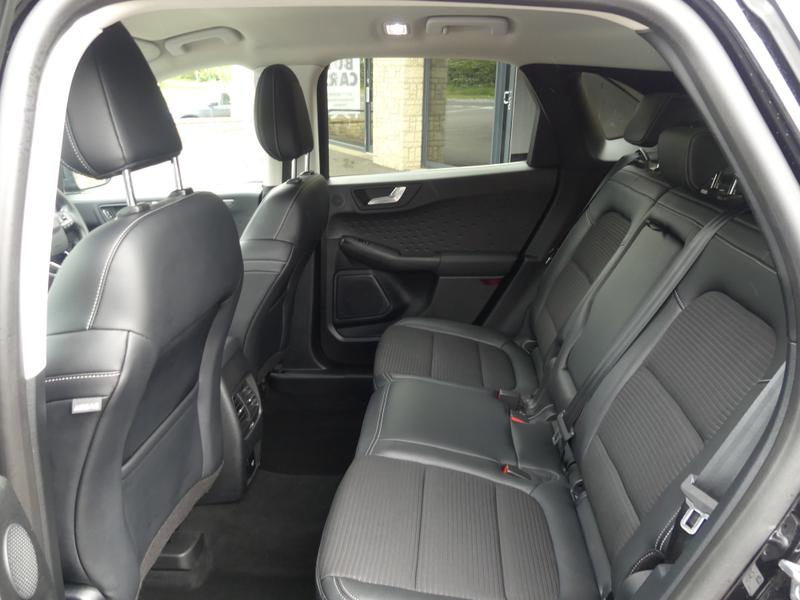 Ford Kuga Photo 1eb3ade0-8a4f-46a4-a380-903206b64a6f.jpg