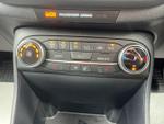 Ford Fiesta Photo 17