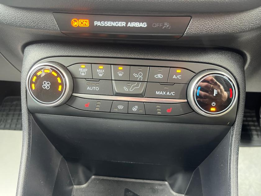 Ford Fiesta Photo 1ebaa2bb-95f2-4738-b816-751cd266044b.jpg