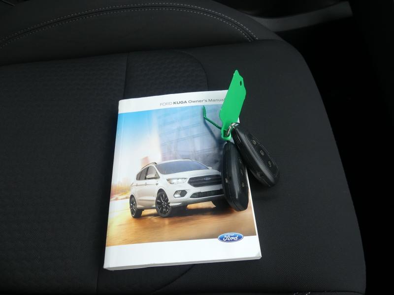 Ford Kuga Photo 1ebff728-780d-4fa3-a34e-4ee728714786.jpg