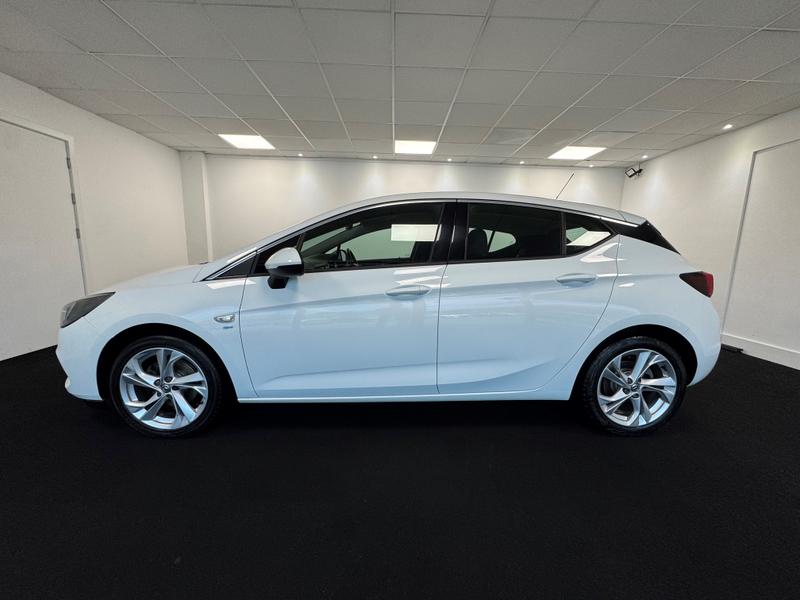 Vauxhall Astra Photo 1ec3bffb-3a9f-4fd9-aa28-5f9b072b2eea.jpg