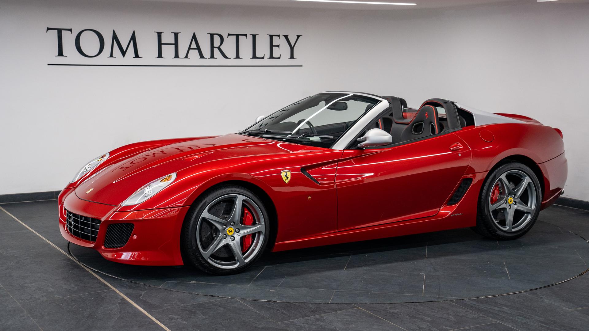 Ferrari 599 Photo 1ece5306-63b9-4e6b-858e-df63516b700e.jpg