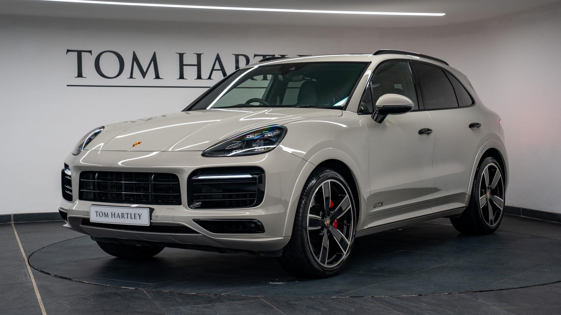 Porsche Cayenne Photo 1ed9ac13-8552-476d-875f-a342753e037b.jpg