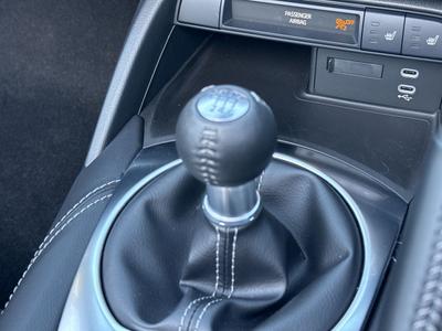 Mazda MX-5 Photo 30
