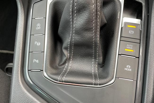 VOLKSWAGEN Tiguan Photo 31