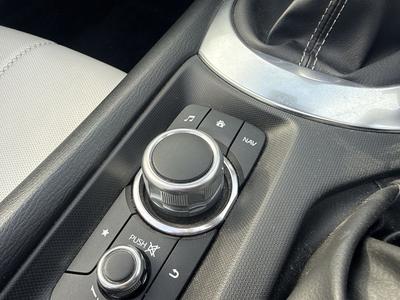 Mazda MX-5 RF Photo 16