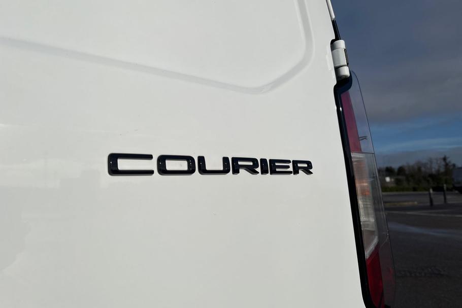 Used Ford E-TRANSIT COURIER ECOUIRER5 22