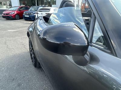 Mazda MX-5 Photo 35