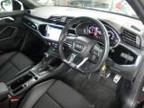 Audi Q3 Photo 16