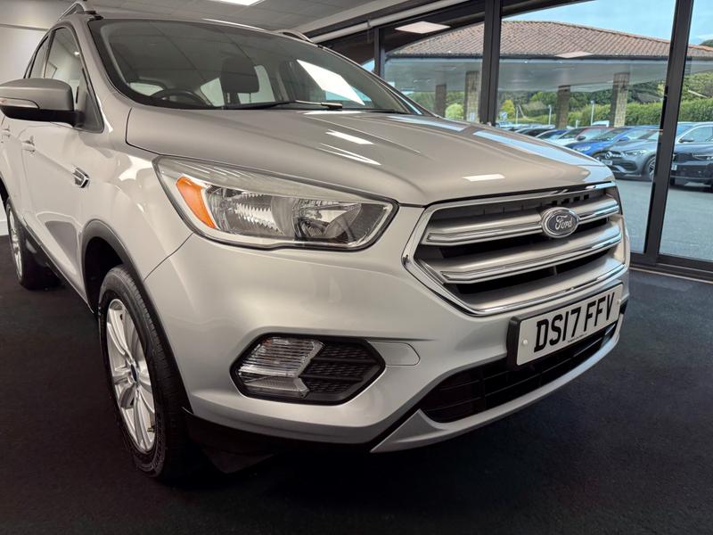 Ford Kuga Photo 1f4e20dd-9b20-41a9-a622-1d63d8c7aafe.jpg