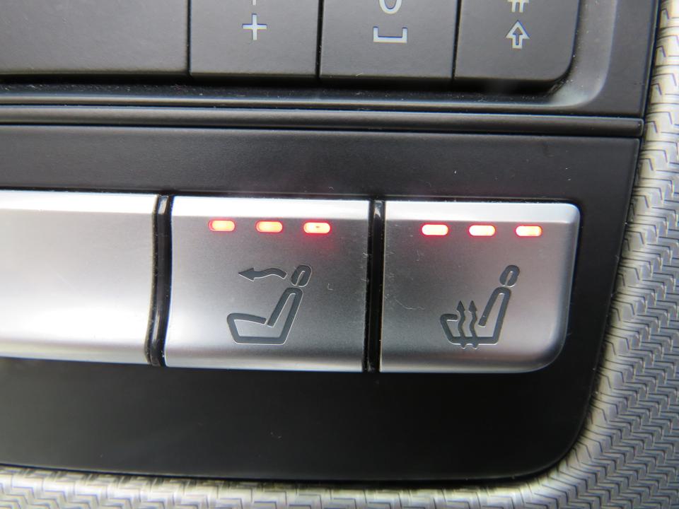 Used Mercedes-Benz SLC AJ68VGT 21