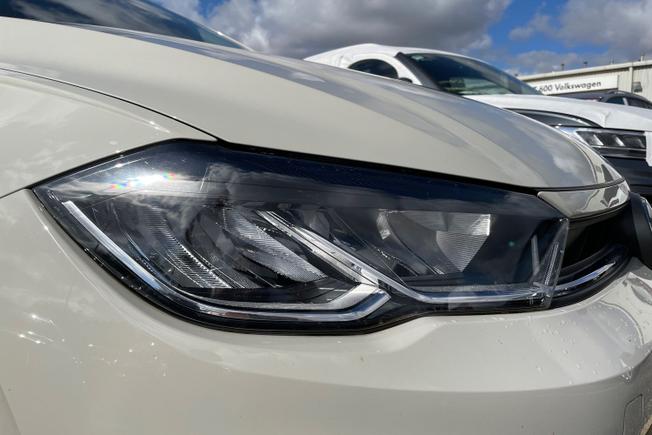 VOLKSWAGEN Polo Photo 25