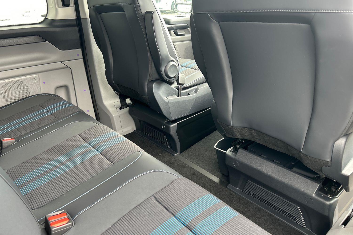 Ford TRANSIT CUSTOM Photo 33