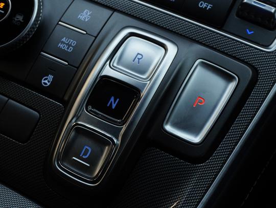 Hyundai Santa Fe Photo 1f6d5640-f664-4255-9551-bbbfefa047eb.jpg