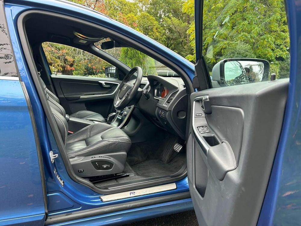 Used Volvo XC60 DC16DVZ 34