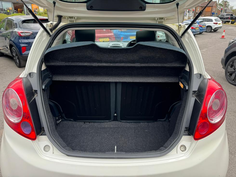 Ford Ka Photo 1f7e7622-0620-4aea-bbcf-fc3d93641757.JPEG