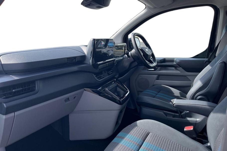 Used Ford TRANSIT CUSTOM L2DCIVSPORT1 4