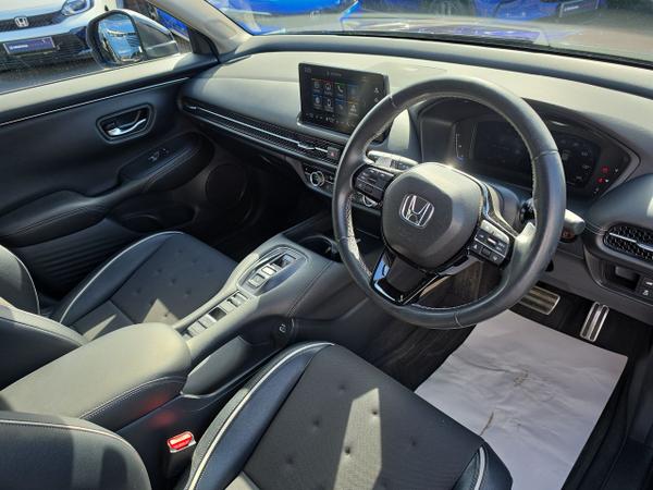 Honda ZR-V Photo 1