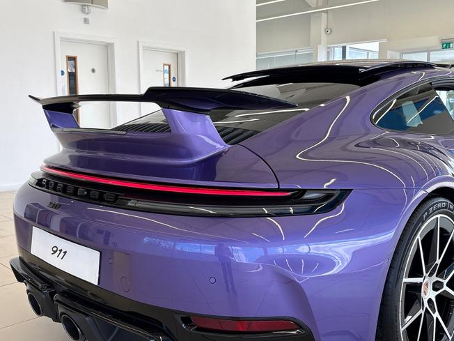 PORSCHE 911 Photo 47