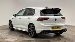VOLKSWAGEN Golf Photo 3