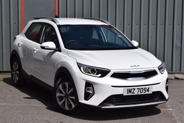 Used 2025 Kia STONIC 1.0T GDi 98 2 5dr White at SERE Motors