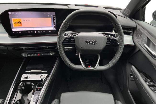 Audi Q3 Photo 12