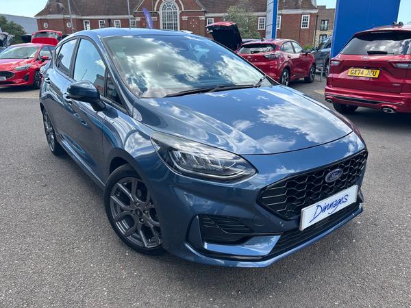 Used 2023 Ford Fiesta 1.0T EcoBoost MHEV ST-Line Hatchback 5dr Petrol Hybrid DCT Euro 6 (s/s) (125 ps) at Dinnages