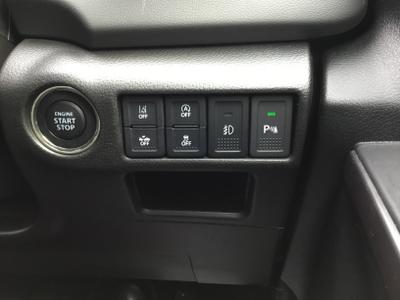 Suzuki S-Cross Photo 30