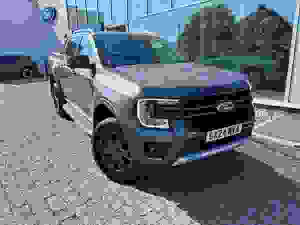 Used 2024 Ford Ranger 2.0 TD EcoBlue Wildtrak Pickup Double Cab 4dr Diesel Auto 4WD Euro 6 (s/s) (205 ps) Magnetic Grey at Dinnages
