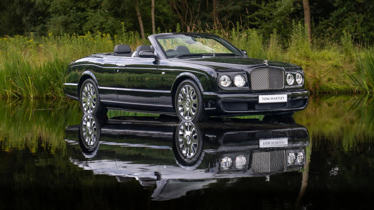 Used 2006 Bentley Azure Convertible Beluga Black at Tom Hartley